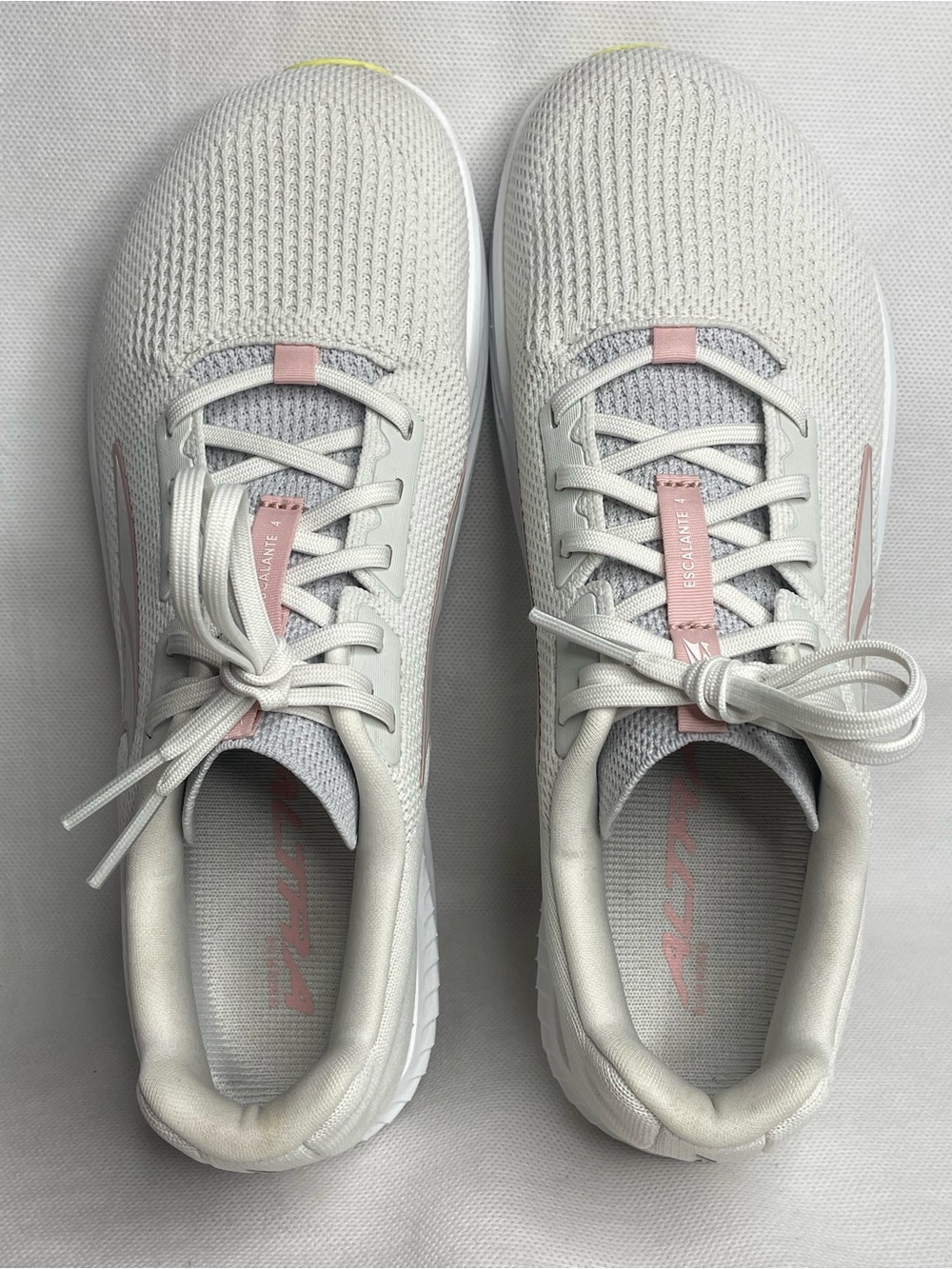 ALTRA Escalante 4 Athleisure Sneaker Womens Size US 8.5 Gray Mauve White Shoes - Picture 13 of 15